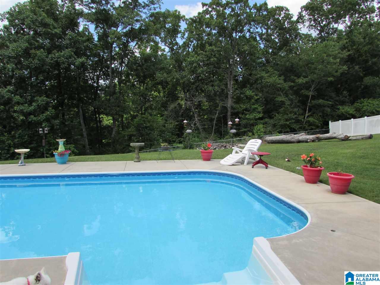 1223 Shadecrest Road Anniston, AL 36206 - Photo 8 of 34