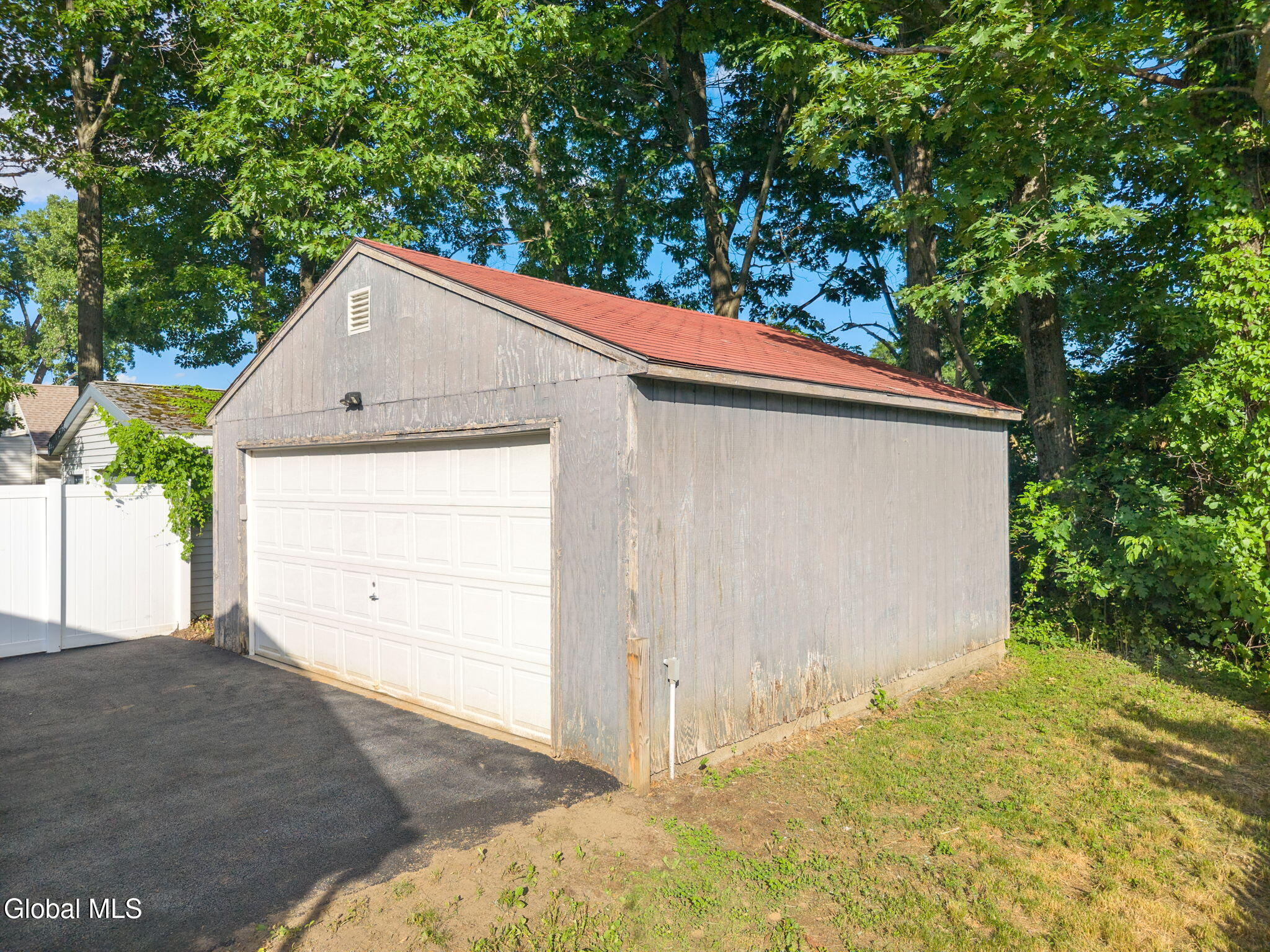 420 Chiswell Road Schenectady, NY 12304 - Photo 31 of 34 31-420ChiswellSt_31