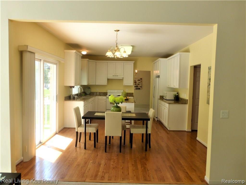 3579 Joshua Drive Rochester Hills, MI 48307 - Photo 10 of 38