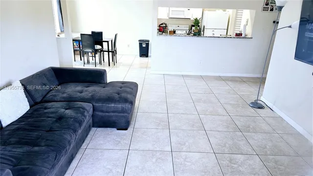 $2,150 | 15751 Southwest 106th Terrace, Unit 208, Miami, FL 33196