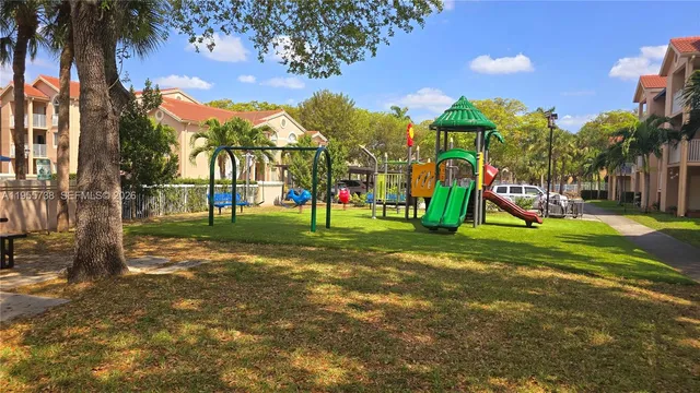 $2,150 | 15751 Southwest 106th Terrace, Unit 208, Miami, FL 33196