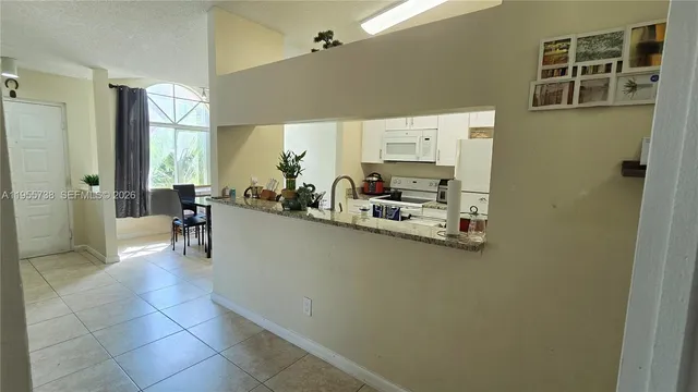 $2,150 | 15751 Southwest 106th Terrace, Unit 208, Miami, FL 33196