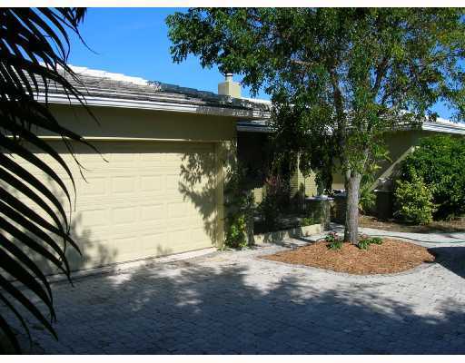 885 Northwest 6th Drive Boca Raton, FL 33486 - Photo 1 of 5 Primary Photo
