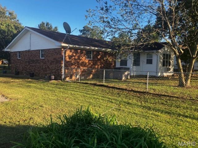 39713 Felix Boulevard Malden, MO 63863 - Photo 2 of 16