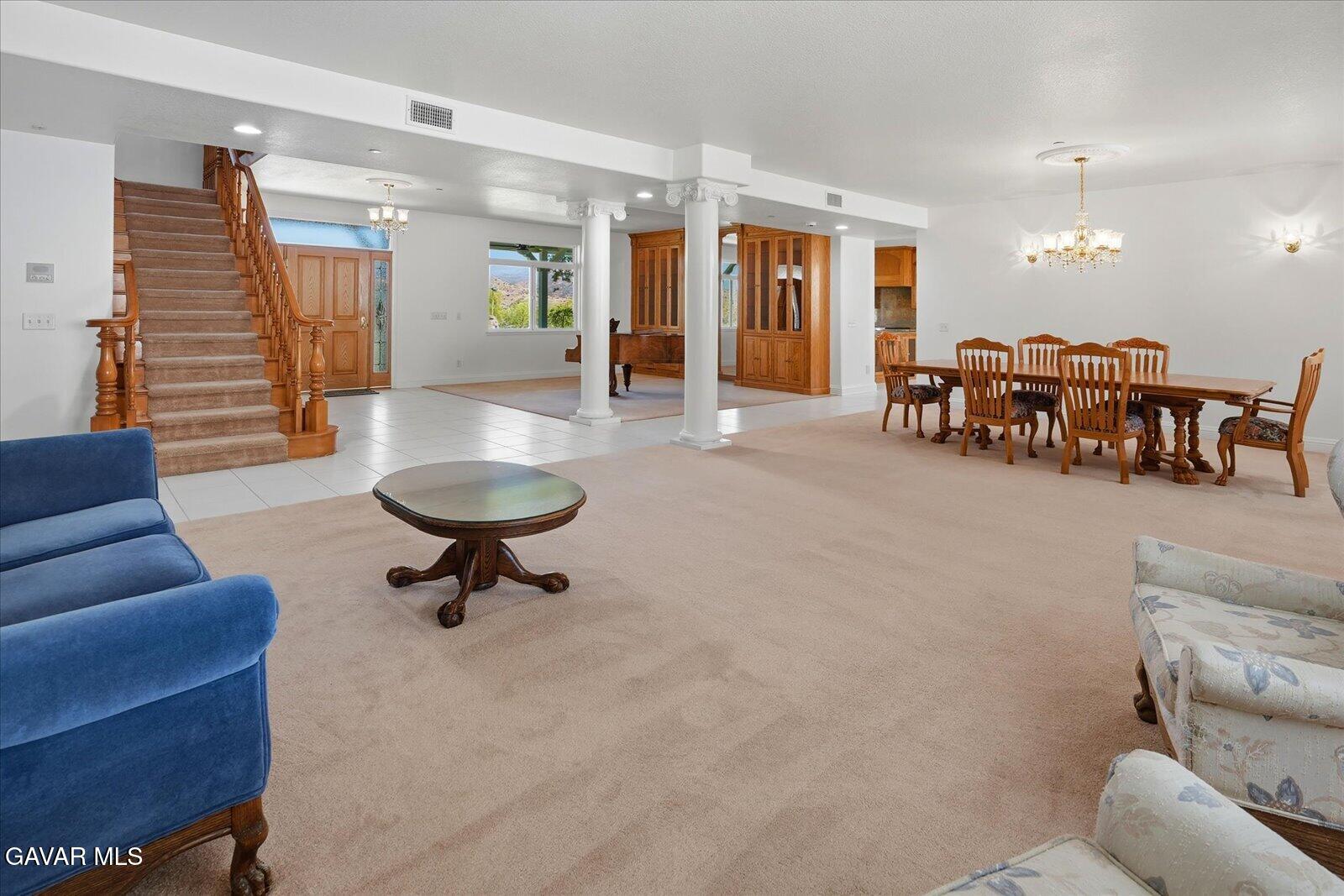 7650 Soledad Canyon Road Acton, CA 93510 - Photo 15 of 94 024-Living Room