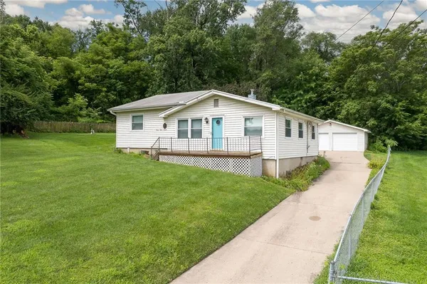 $149,000 | 3816 East Ayr Lawn Drive, St. Joseph, MO 64503