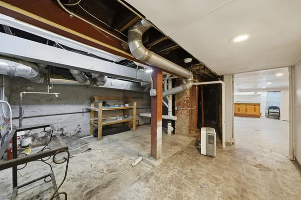 $240,000 | 1308 Vincennes Avenue, Chicago Heights, IL 60411