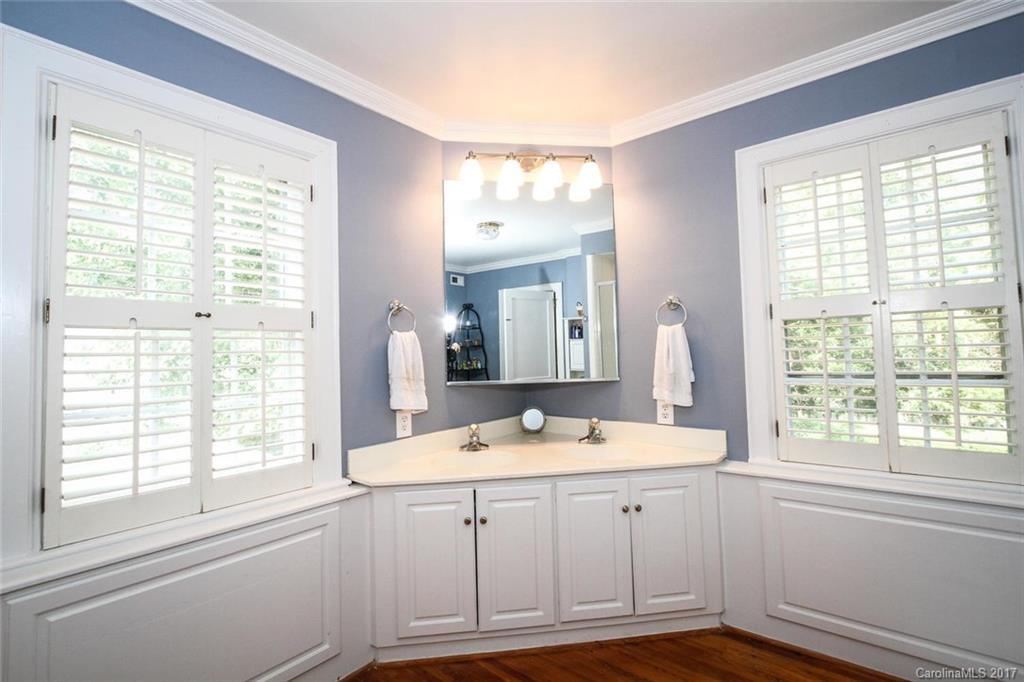 1235 Providence Road Charlotte, NC 28207 - Photo 15 of 24 Gallery Image 15
