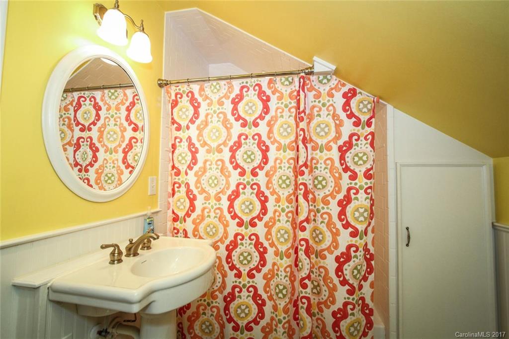 1235 Providence Road Charlotte, NC 28207 - Photo 17 of 24 Gallery Image 17