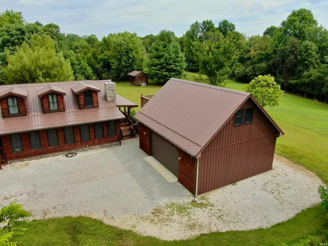 $574,974 | 3090 Shamrock Lane, Birdseye, IN 47513