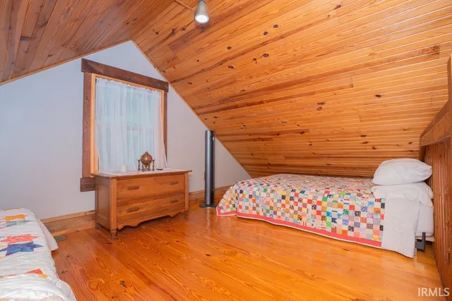 $574,974 | 3090 Shamrock Lane, Birdseye, IN 47513