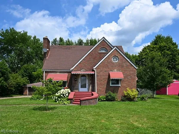 $199,900 | 127 Summit Avenue, Niles, OH 44446