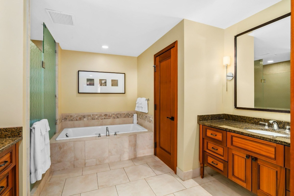 2641 Poipu Road, Unit 1408 Koloa, HI 96756 - Photo 14 of 30 Gallery Image 14