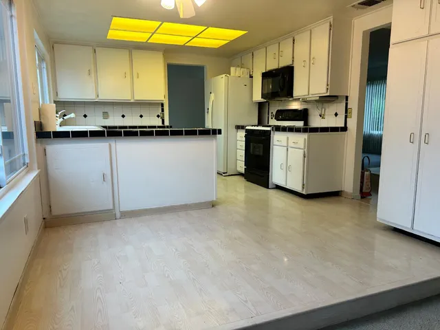 $555,000 | 9243 Carla Way, Sacramento, CA 95826