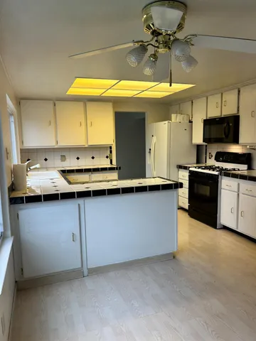 $555,000 | 9243 Carla Way, Sacramento, CA 95826