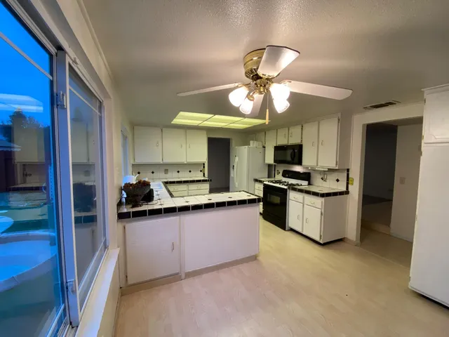 $555,000 | 9243 Carla Way, Sacramento, CA 95826