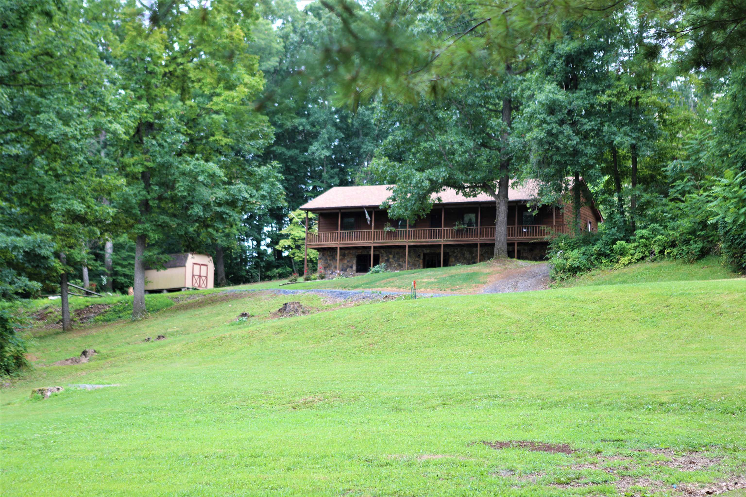 573 Round Hill School Road Fort Defiance, VA 24437 - Photo 26 of 65