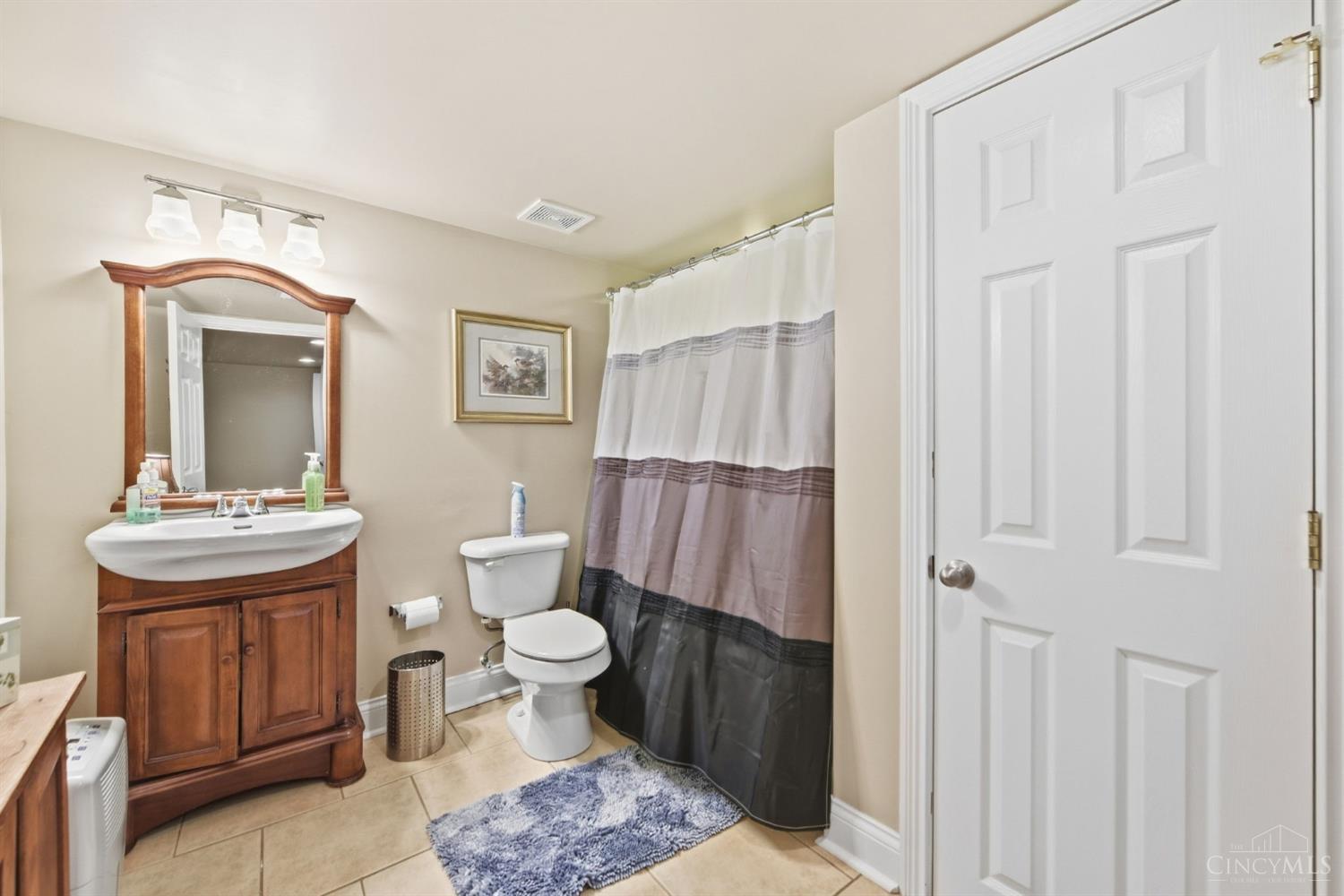 6955 Hunters Close Maineville, OH 45039 - Photo 38 of 61 Gallery Image 38
