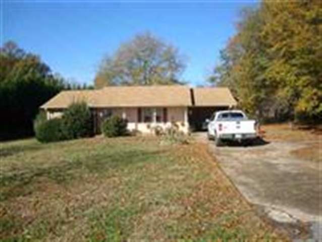 607 Willingham Road Williamston, SC 29697 - Photo 1 of 10