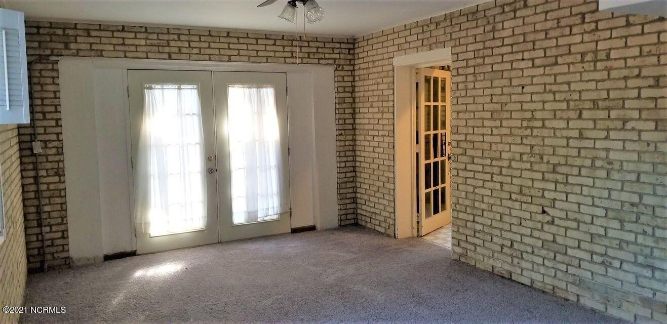 1345 Valley View Road Southern Pines, NC 28387 - Photo 15 of 19 20200104023423222142000000-o