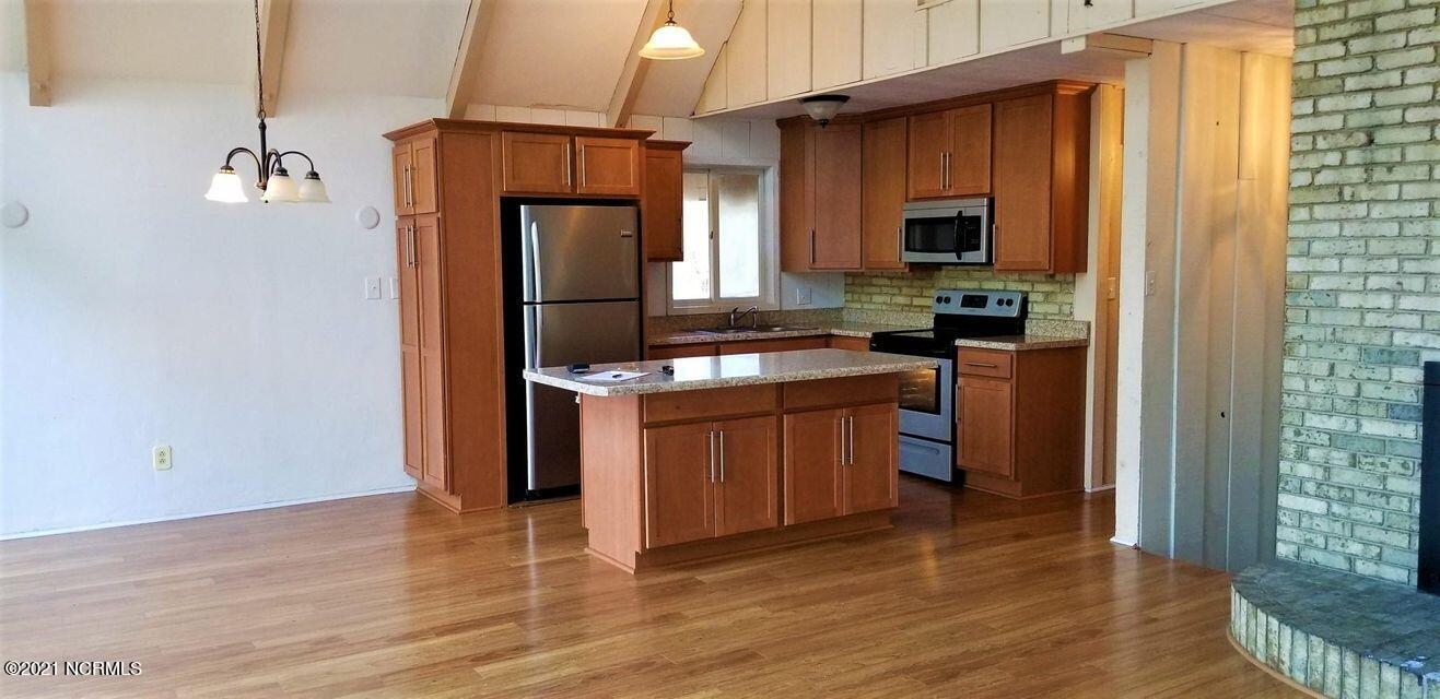 1345 Valley View Road Southern Pines, NC 28387 - Photo 3 of 19 20200104023433117008000000-o