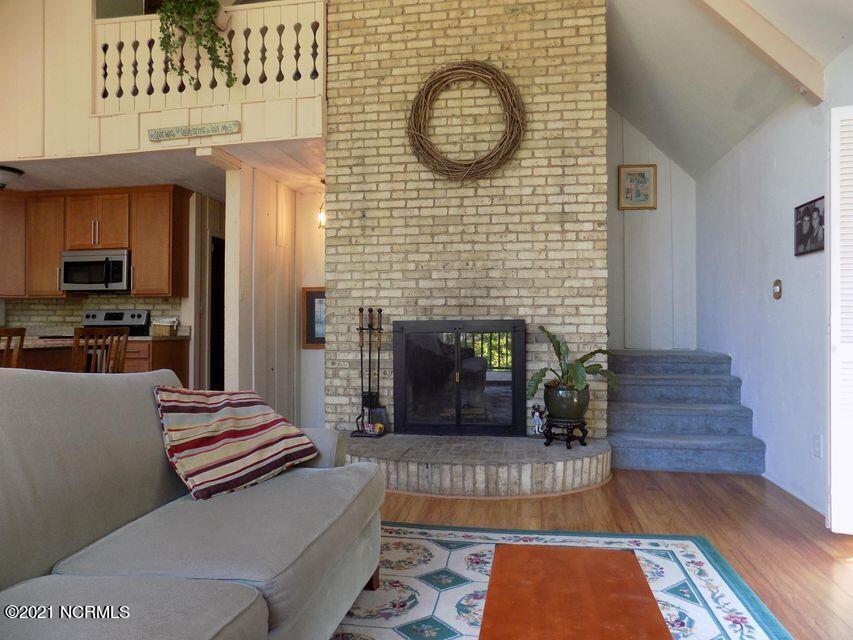 1345 Valley View Road Southern Pines, NC 28387 - Photo 4 of 19 20200104023316084541000000-o