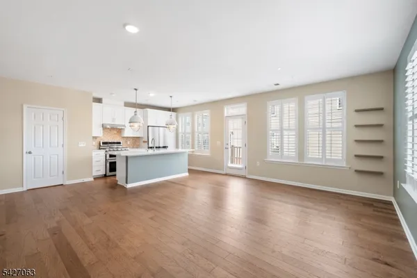 $3,900 | 49 Robeson Street, Somerville, NJ 08876