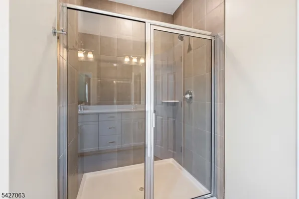 $3,900 | 49 Robeson Street, Somerville, NJ 08876