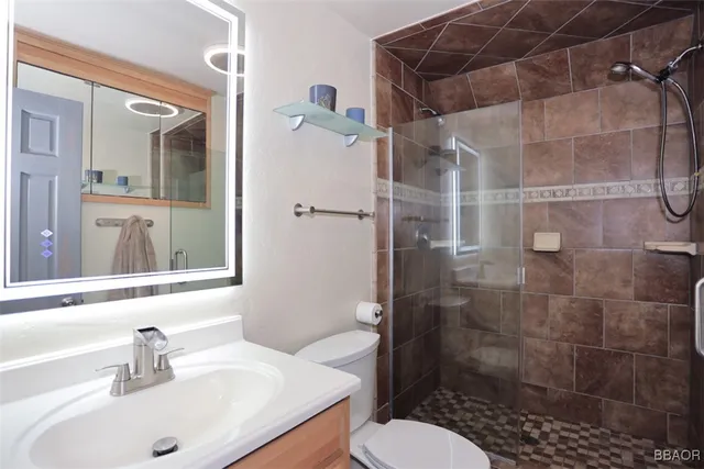 $399,900 | 2050 9th Lane, Big Bear City, CA 92314