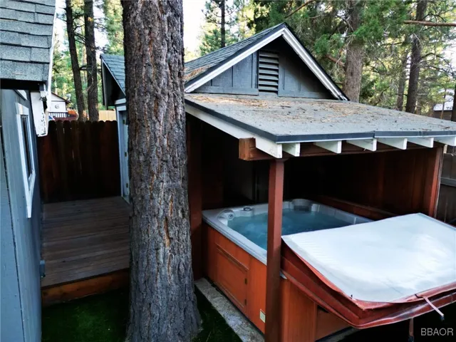 $399,900 | 2050 9th Lane, Big Bear City, CA 92314