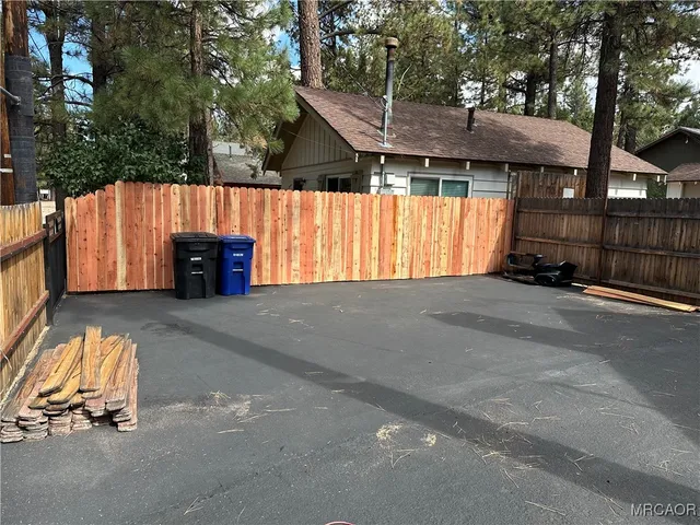 $399,900 | 2050 9th Lane, Big Bear City, CA 92314