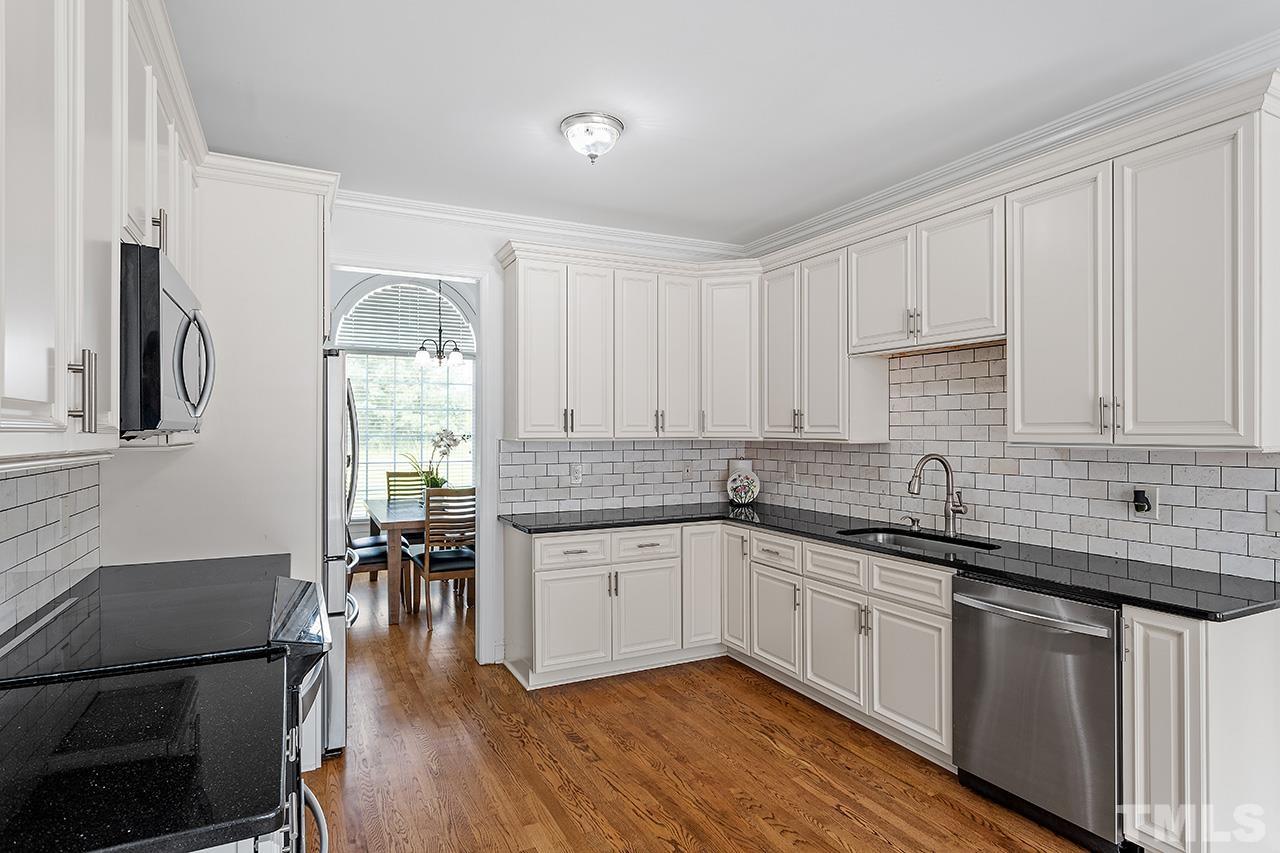 12414 Raleigh Road Benson, NC 27504 - Photo 19 of 36 Gallery Image 19