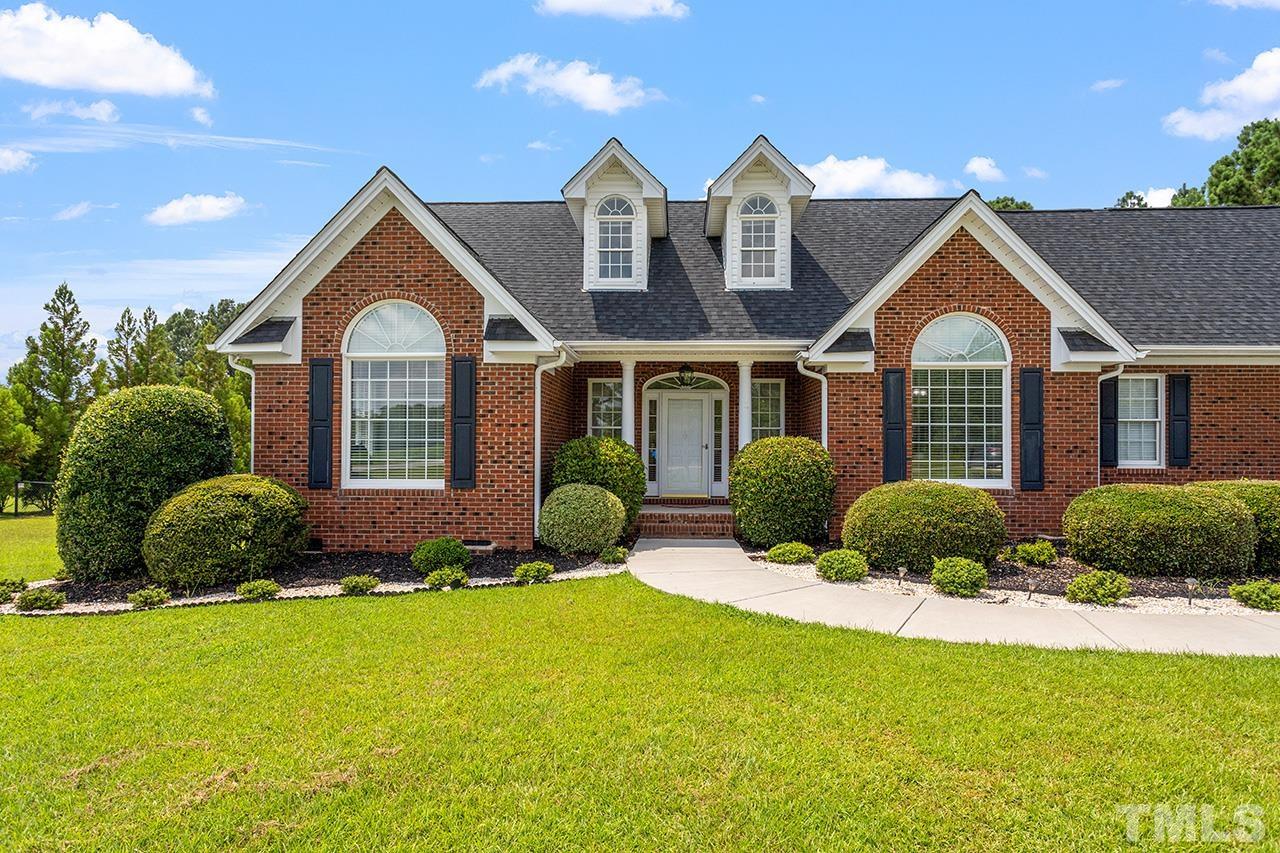 12414 Raleigh Road Benson, NC 27504 - Photo 3 of 36 Gallery Image 3