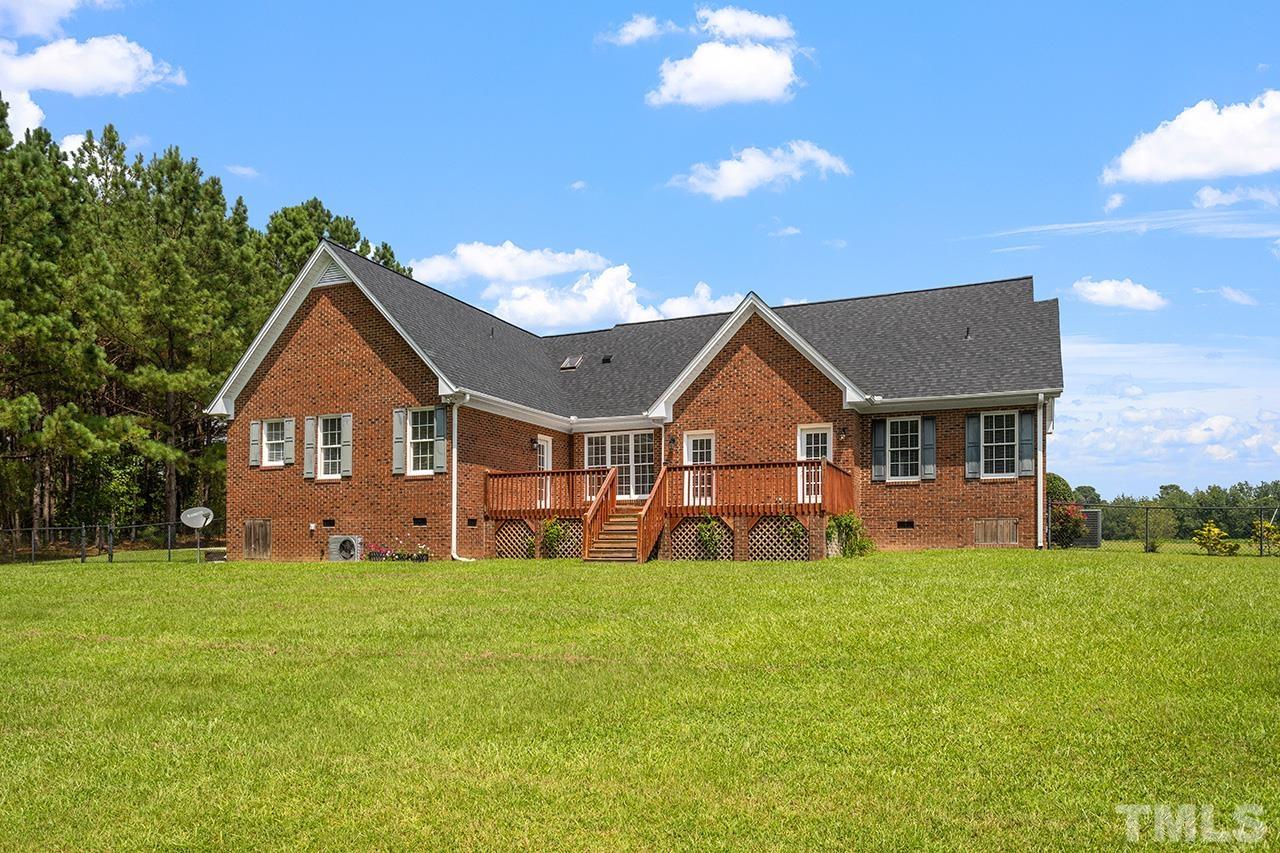 12414 Raleigh Road Benson, NC 27504 - Photo 32 of 36 Gallery Image 32