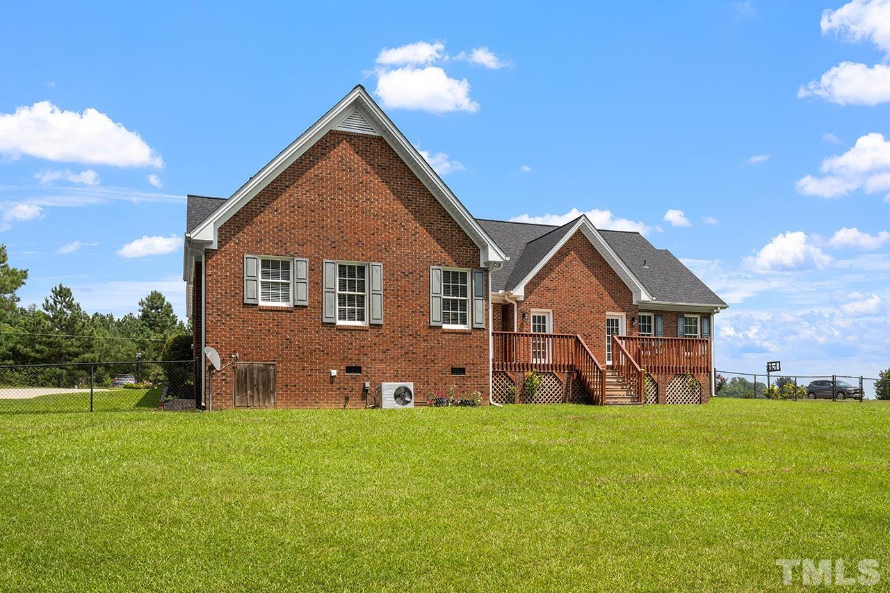 12414 Raleigh Road Benson, NC 27504 - Photo 33 of 36 Gallery Image 33