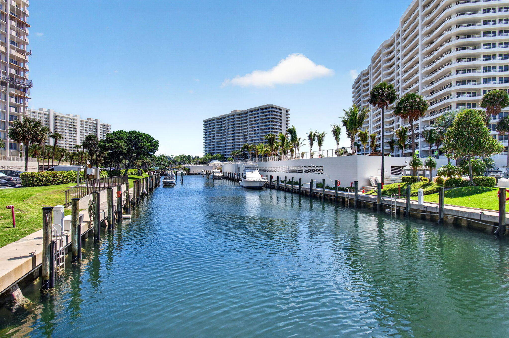 4201 North Ocean Boulevard, Unit C 307 Boca Raton, FL 33431 - Photo 21 of 31 Marina Entry