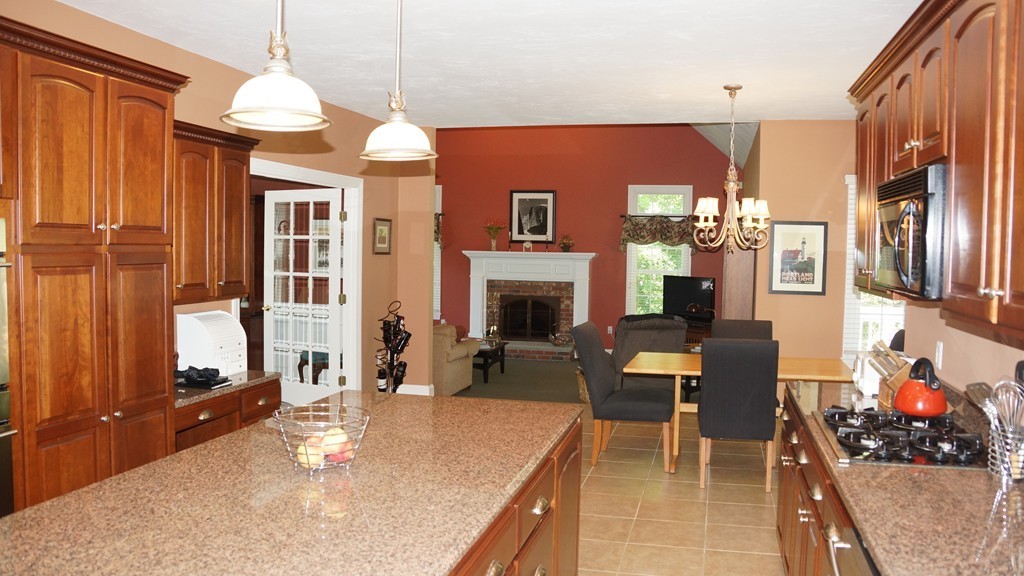 14 Broad Acres Farm Road Medway, MA 02053 - Photo 10 of 24 Gallery Image 10