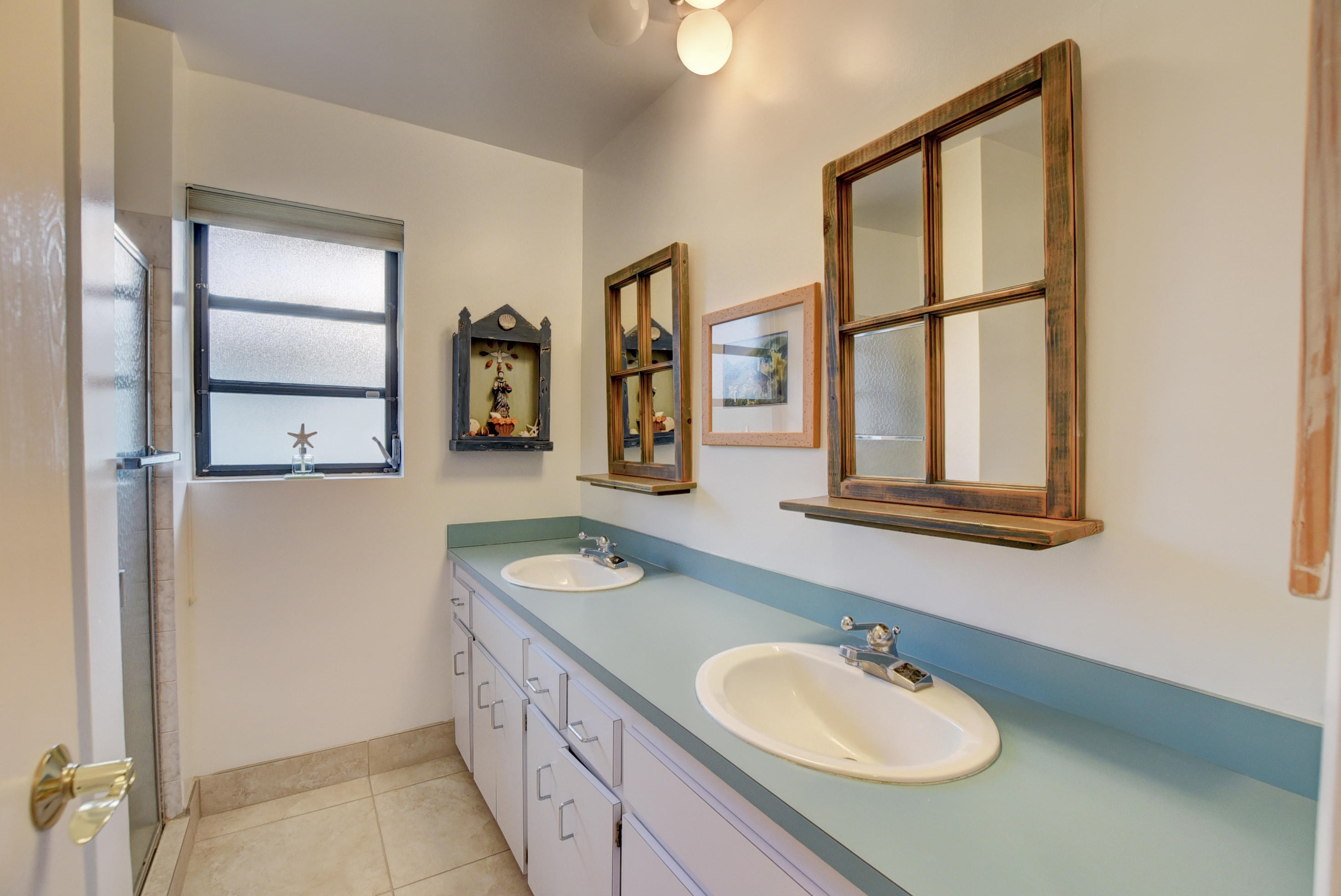 1360 Southwest 15th Street Boca Raton, FL 33486 - Photo 25 of 36 3rd Bathroom