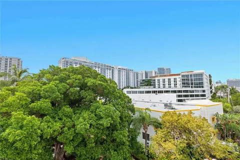 $205,000 | 255 West 24th Street, Unit 501, Miami Beach, FL 33140