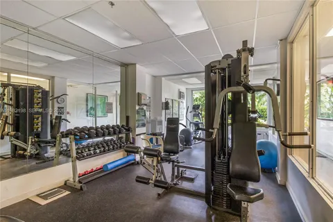 $205,000 | 255 West 24th Street, Unit 501, Miami Beach, FL 33140