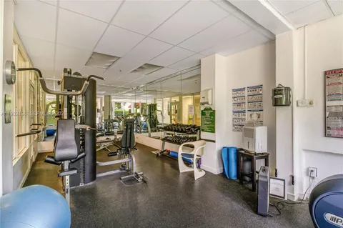 $205,000 | 255 West 24th Street, Unit 501, Miami Beach, FL 33140