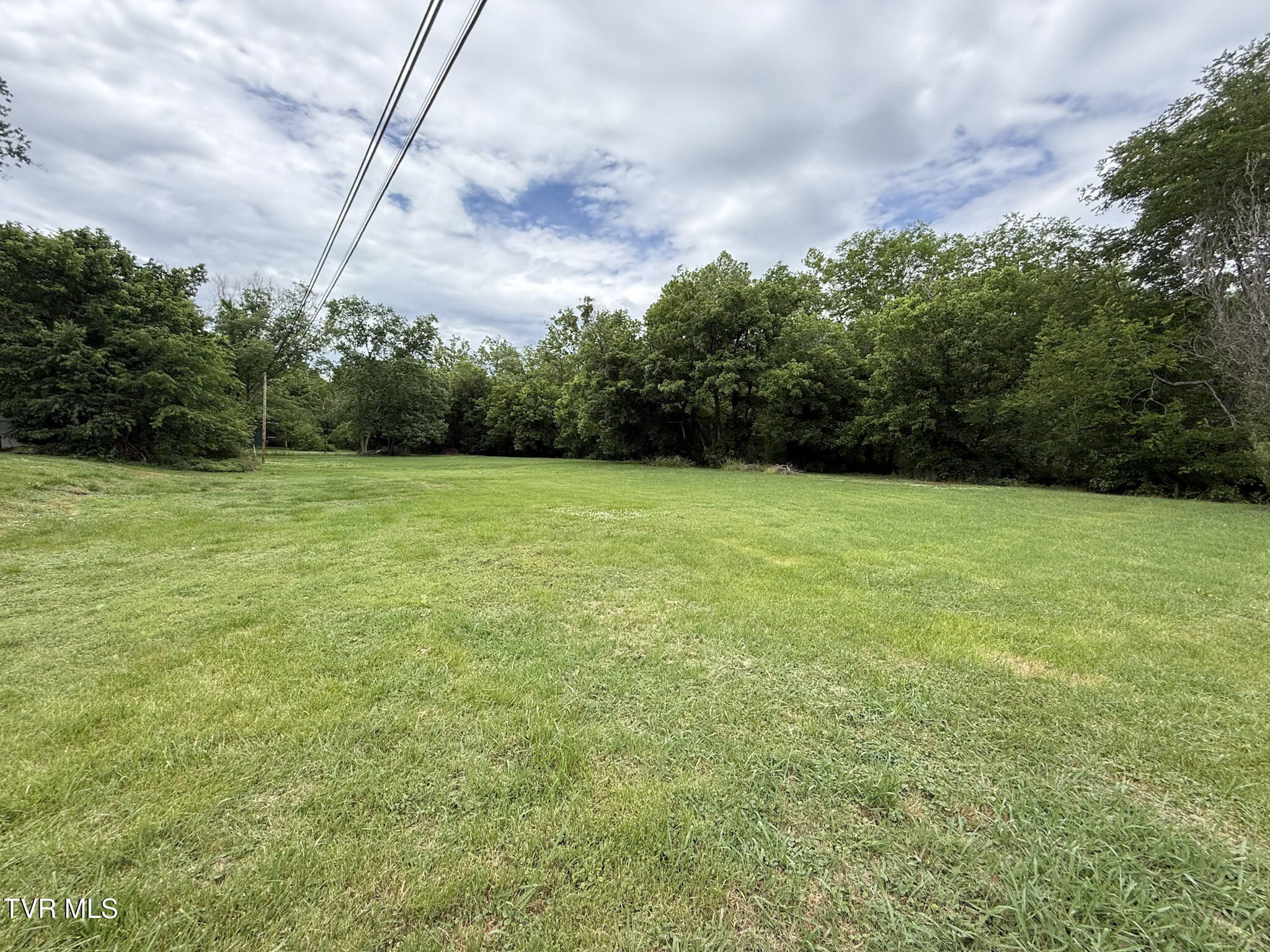 465 Big Limestone Road Limestone, TN 37681 - Photo 8 of 20 16-IMG_1228