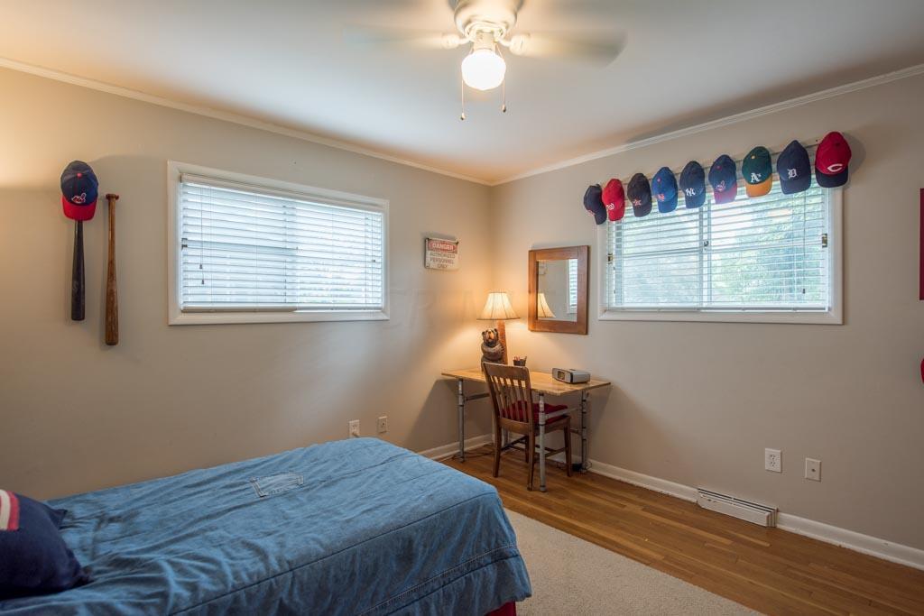 4020 Mountview Road Columbus, OH 43220 - Photo 23 of 33