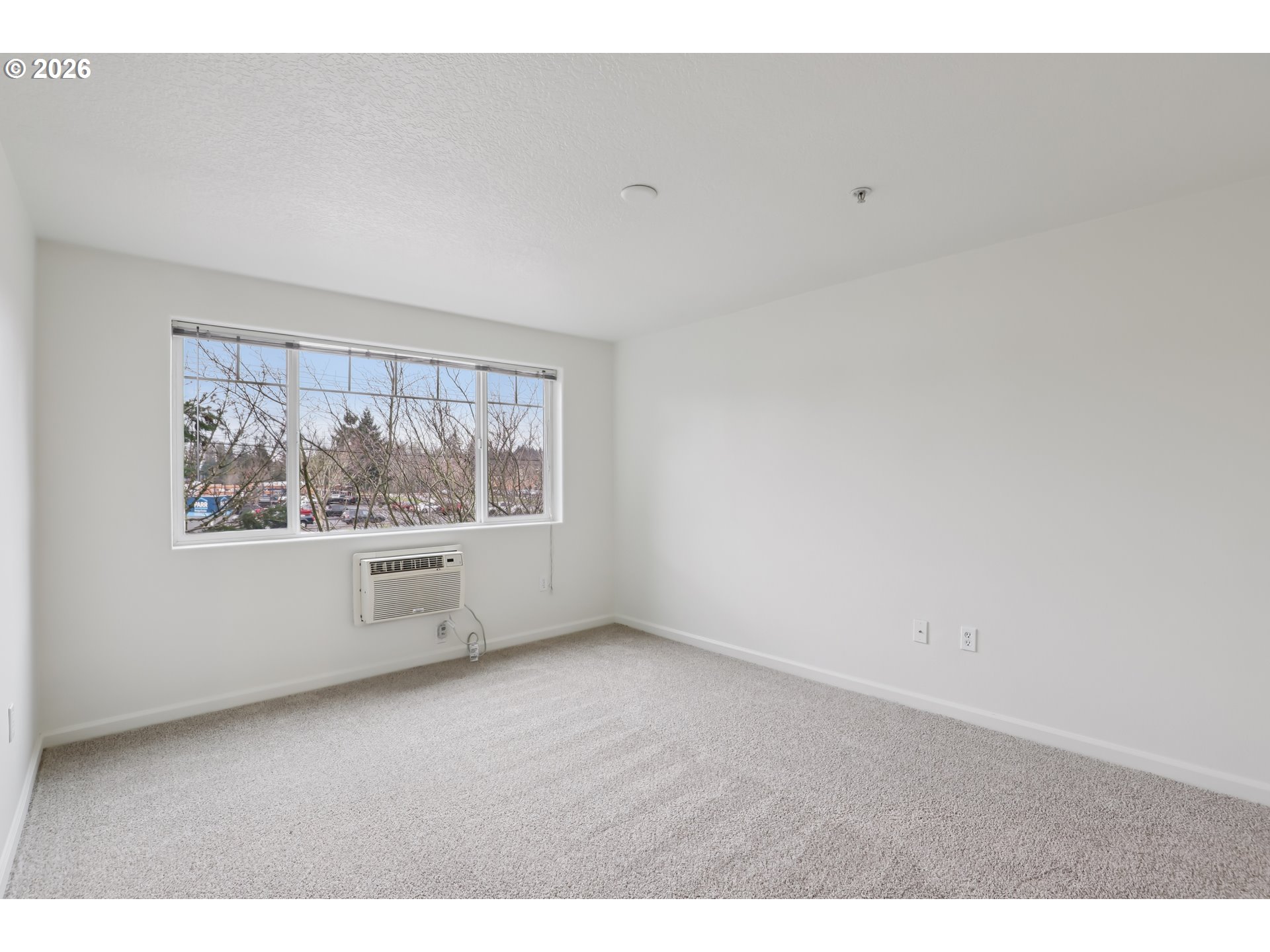 760 Northwest 185th Avenue, Unit 308 Beaverton, OR 97006 - Photo 17 of 31