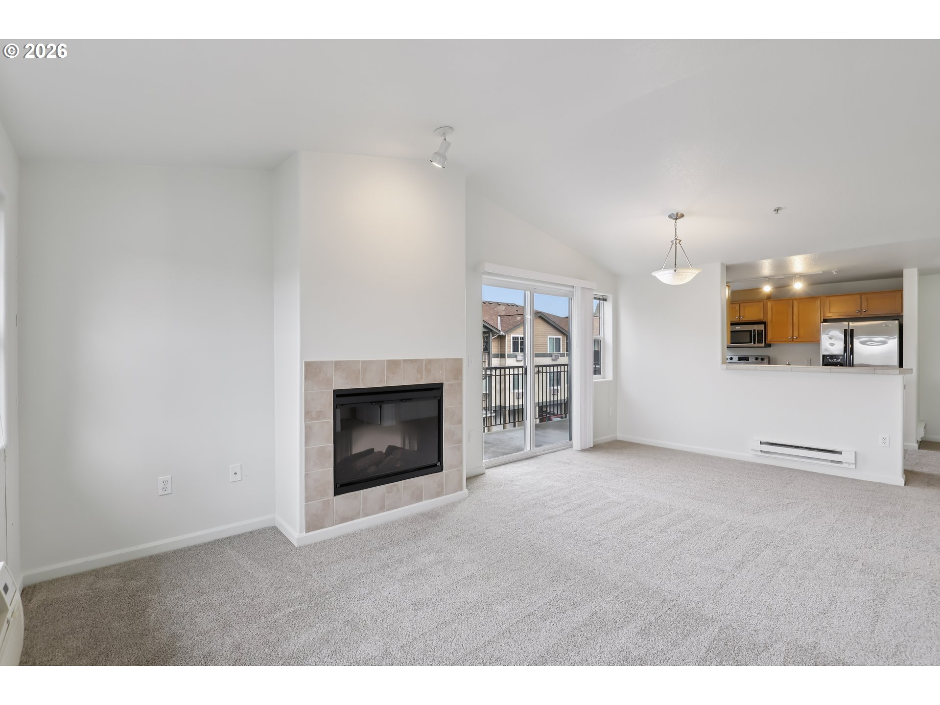 760 Northwest 185th Avenue, Unit 308 Beaverton, OR 97006 - Photo 5 of 31