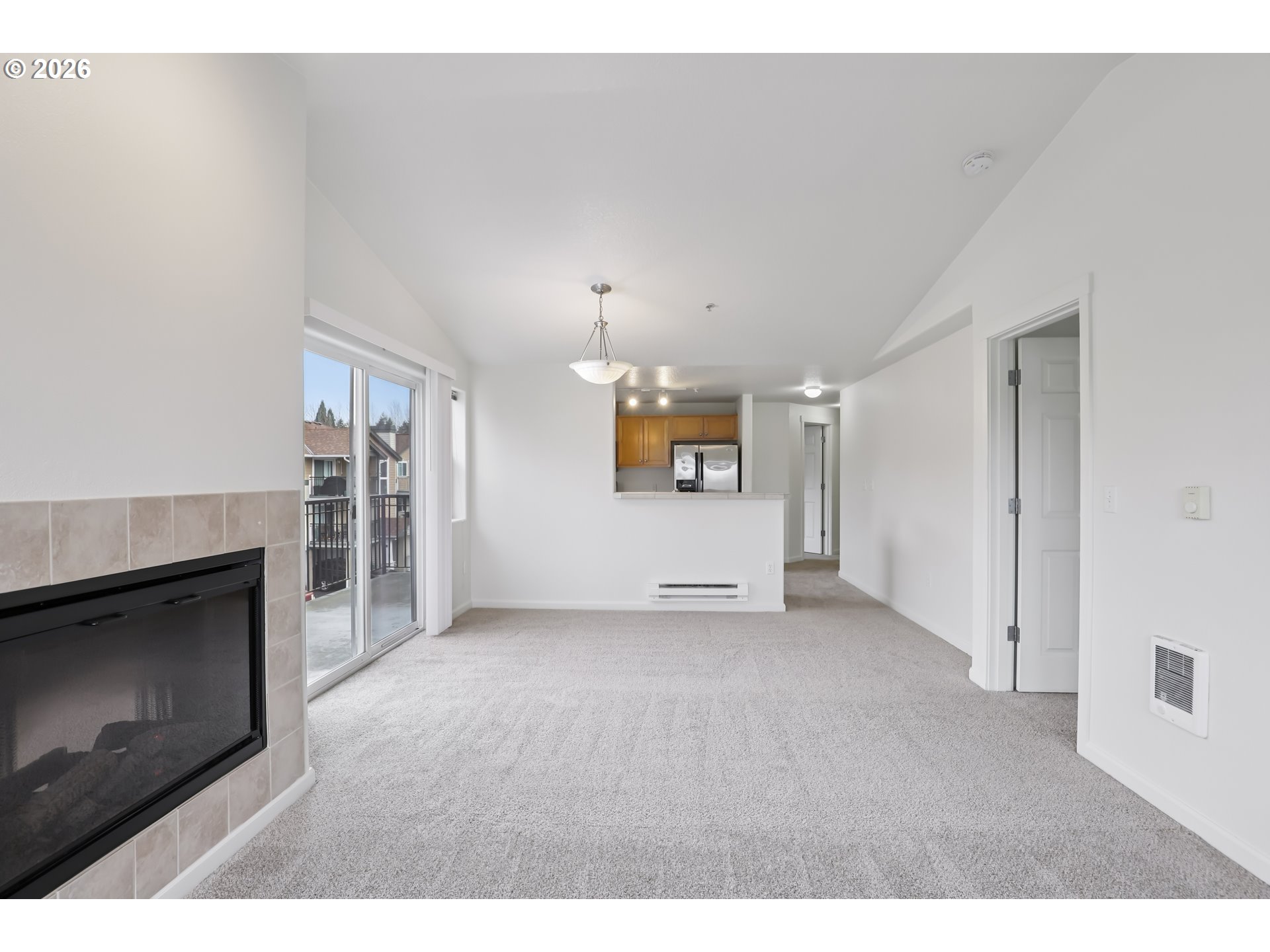 760 Northwest 185th Avenue, Unit 308 Beaverton, OR 97006 - Photo 7 of 31