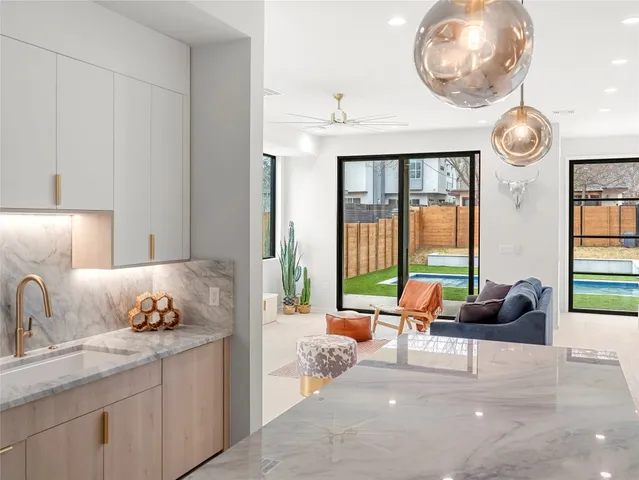 $1,450,000 | 2107 Brackenridge Street, Unit 1, Austin, TX 78704