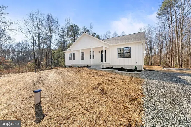 $469,700 | 4292 Moody Town Road, Bumpass, VA 23024