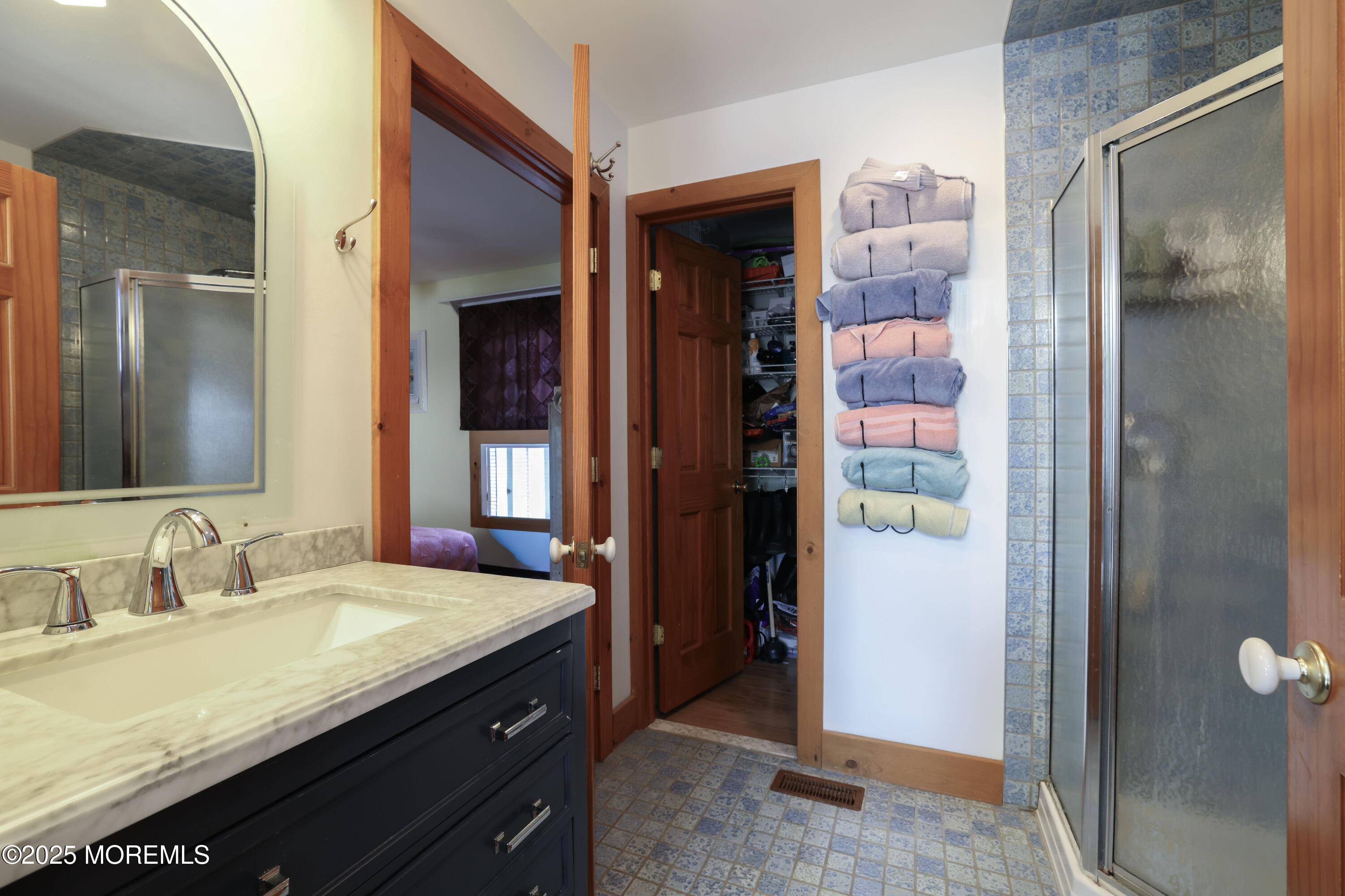 25 B Carroll Avenue Tuckerton, NJ 08087 - Photo 14 of 27 877A3828