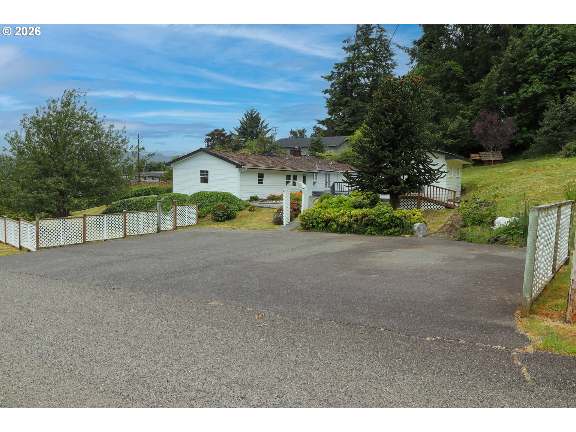 1338 D Street Coos Bay, OR 97420 - Photo 40 of 48
